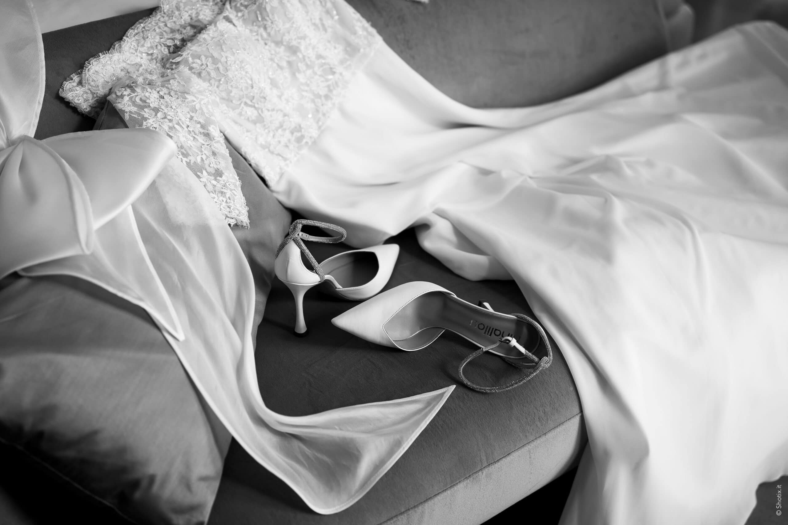 Dettagli sposa – Fotografo Matrimonio Calabria | Shotix